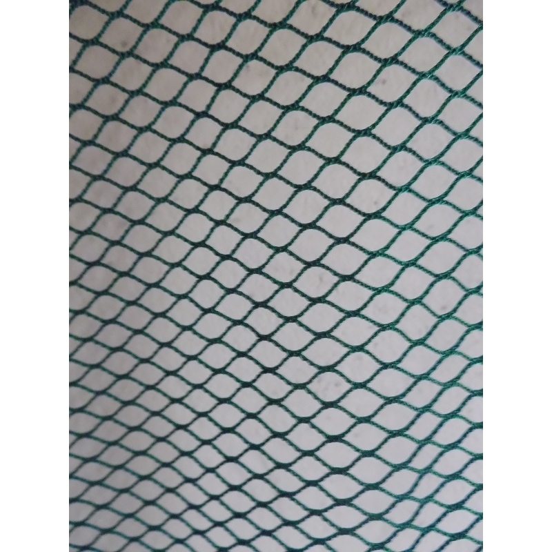 Maille 6mm spécial lançons en multifilament hauteur 2,00m longueur 7m en 210D6 Maille 6mm spécial lançons en multifilament hauteur 2,00m longueur 7m en 210D6